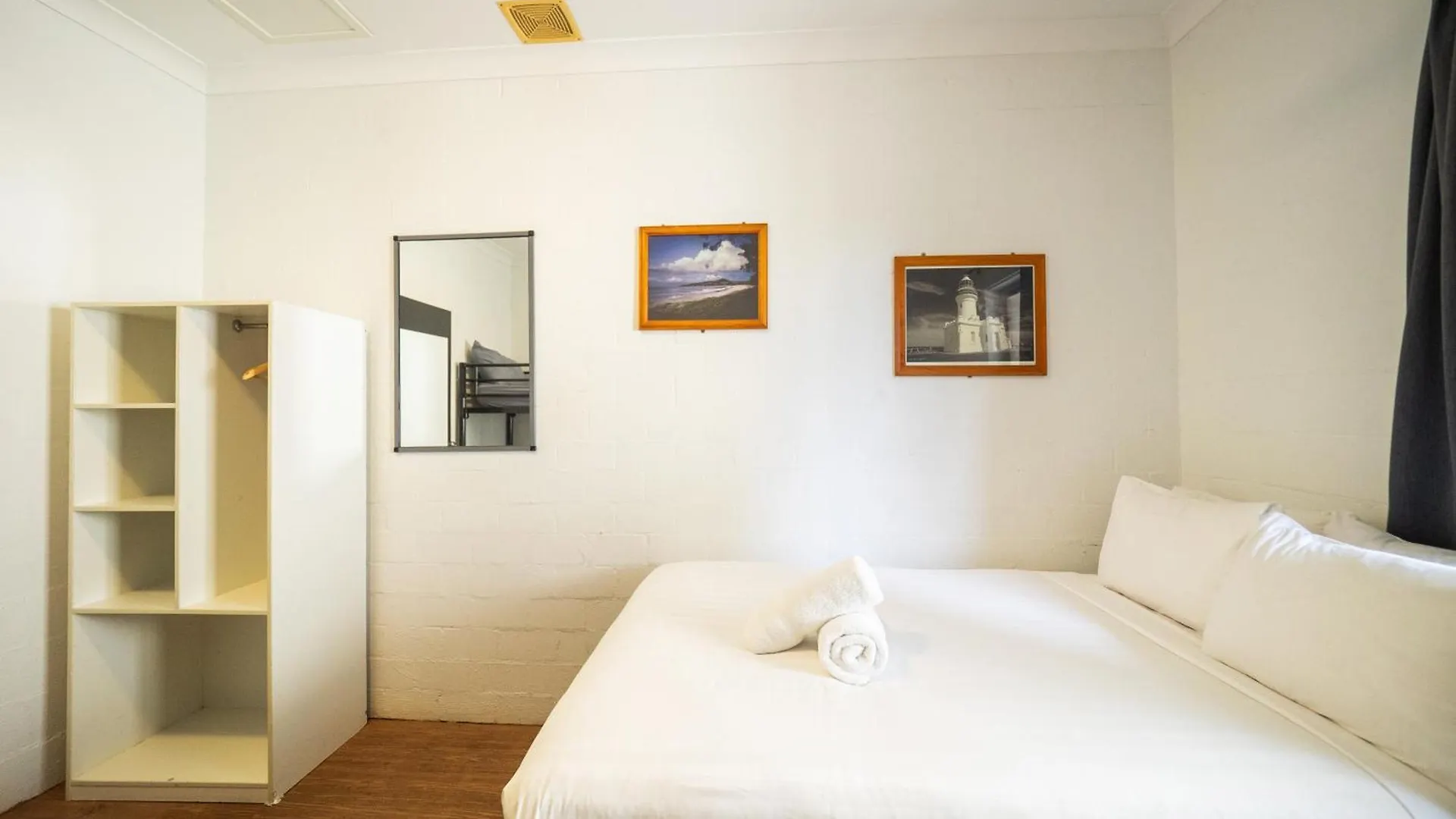 Yha Byron Bay 0*,